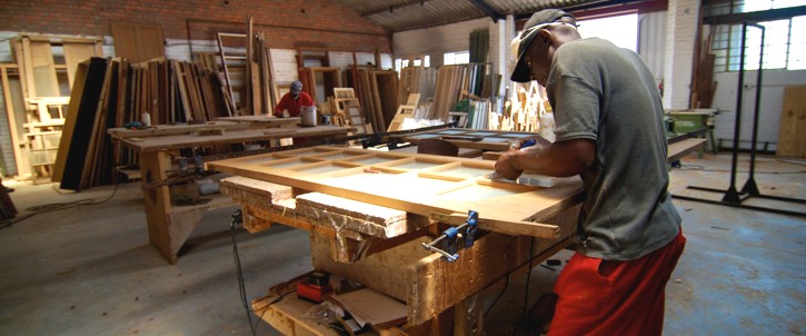 furniture-repair-1 photo 1